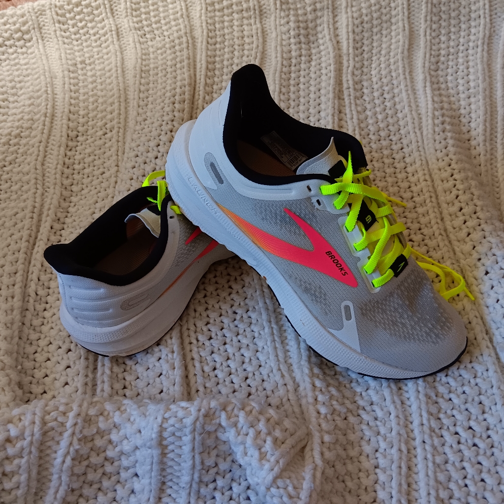 Brooks Launch 9